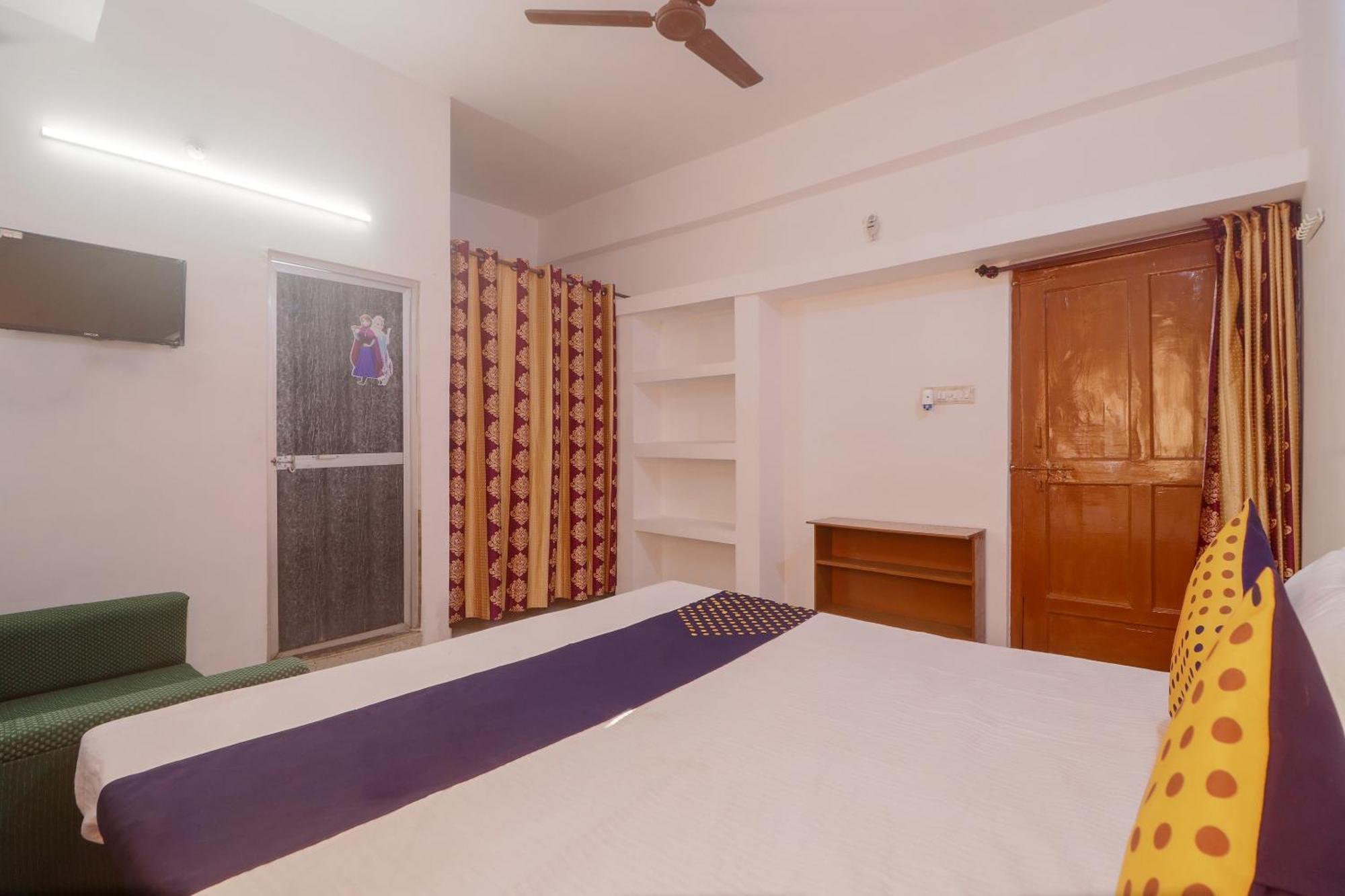 Spot On Hotel Om Kanha Bilaspur  Luaran gambar